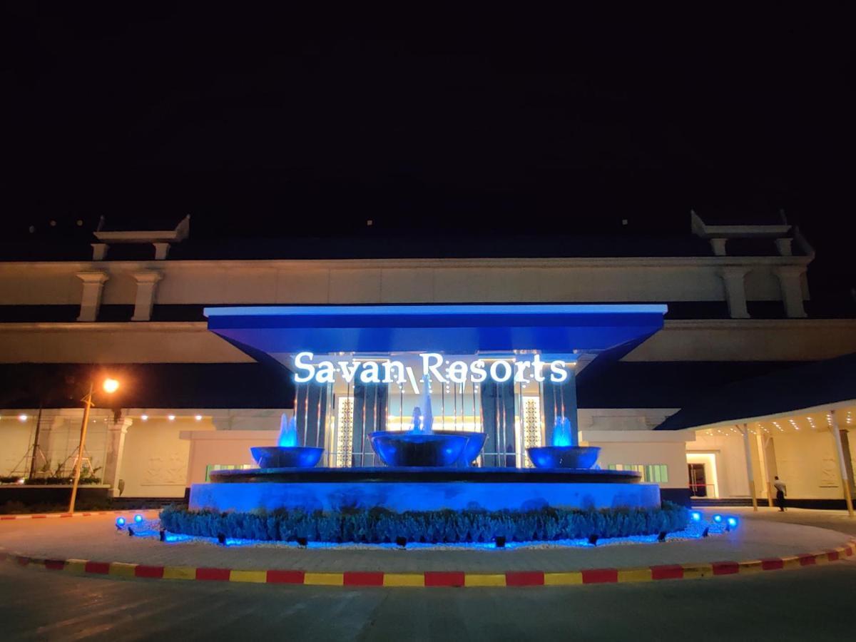 Savan Resorts Savannakhet Bagian luar foto